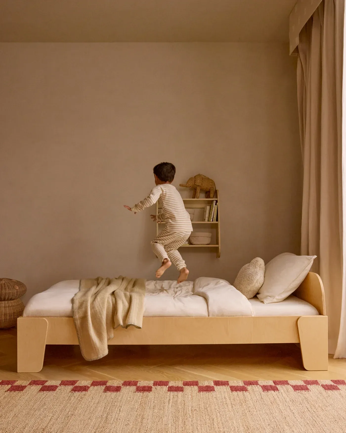 Organic Twin Mattress | A Cleaner Transition for Growing Sleep